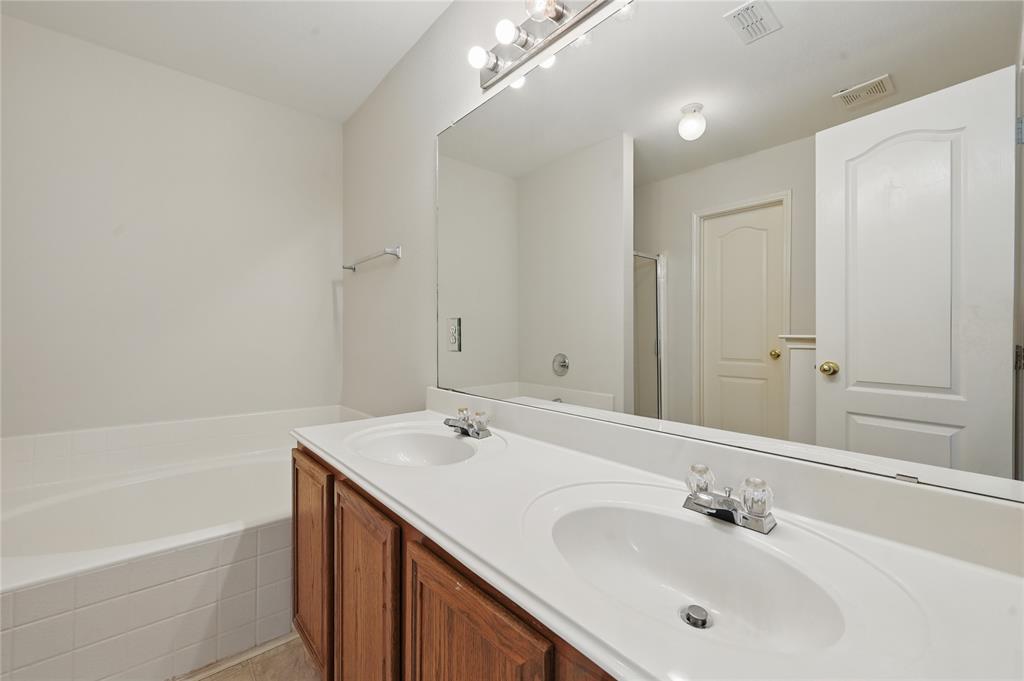 Lancaster, Texas 75134, United States, 3 Bedrooms Bedrooms, ,2 BathroomsBathrooms,Residential,Pending,149732