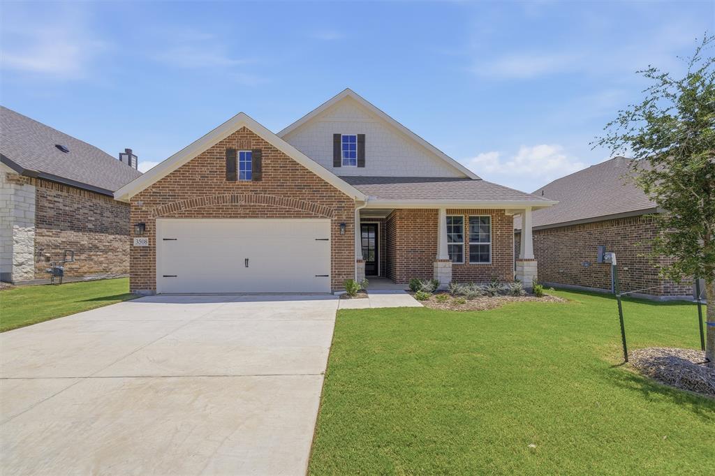 Photo of 3508 Helena Street, Gainesville, TX 76240 (MLS # 21391902)