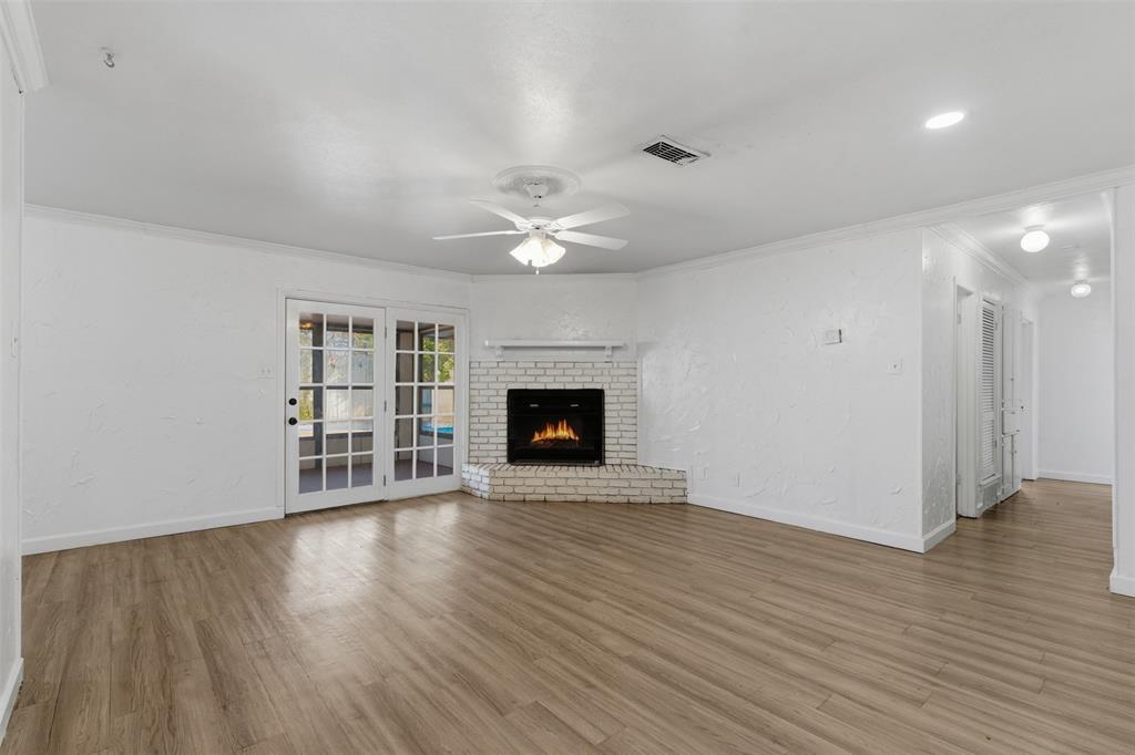 Western Trails Ft Worth - Residential