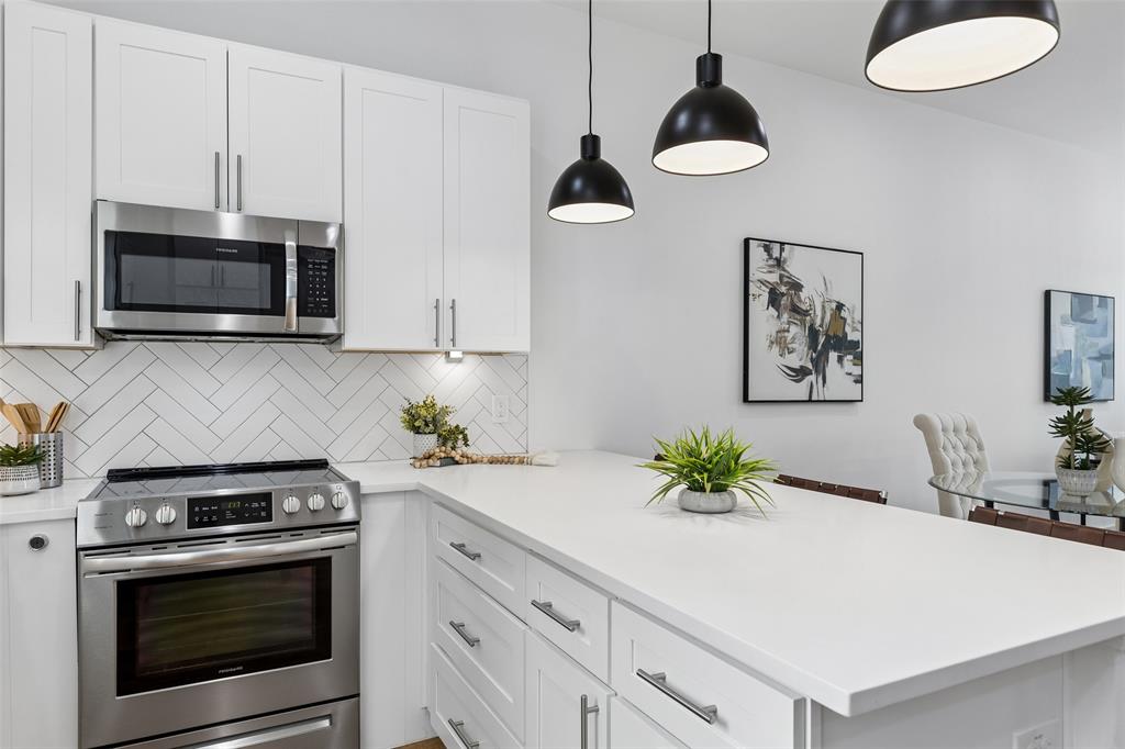 Munger Place - Residential