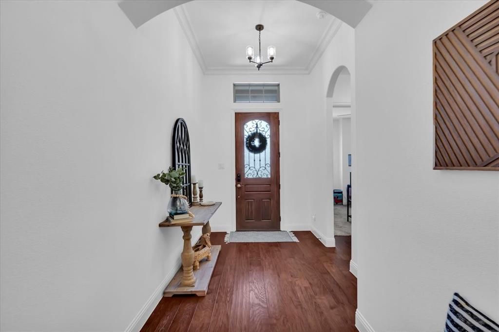 1004 Calumet Court