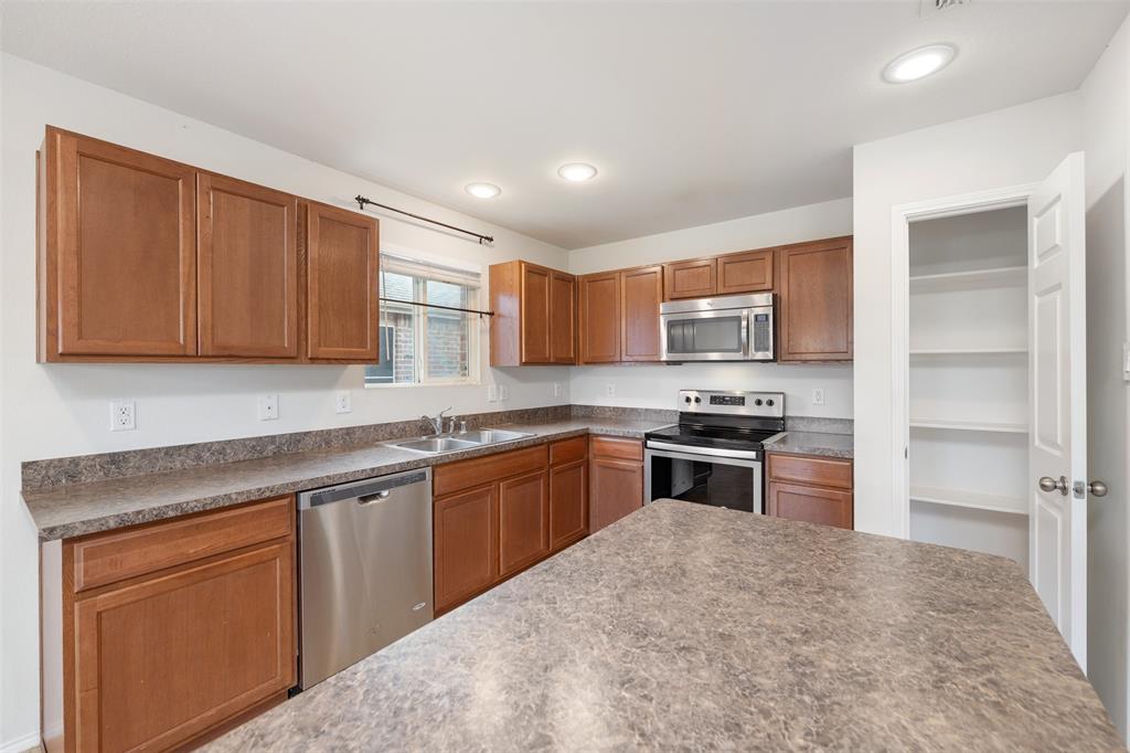 Trails Fossil Crk - Residential Lease