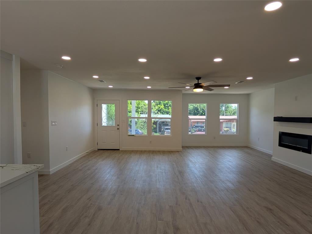 1337 ADELAIDE Drive