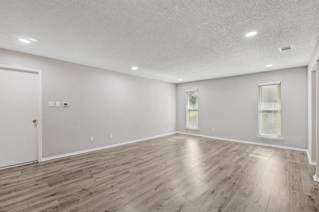 610 Scottsboro Lane