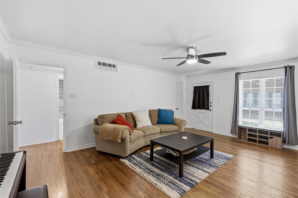 LA FONTAINE CONDOMINIUM - Residential