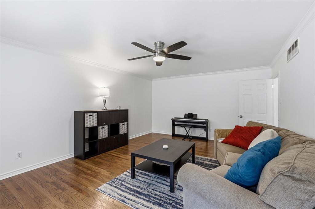 LA FONTAINE CONDOMINIUM - Residential