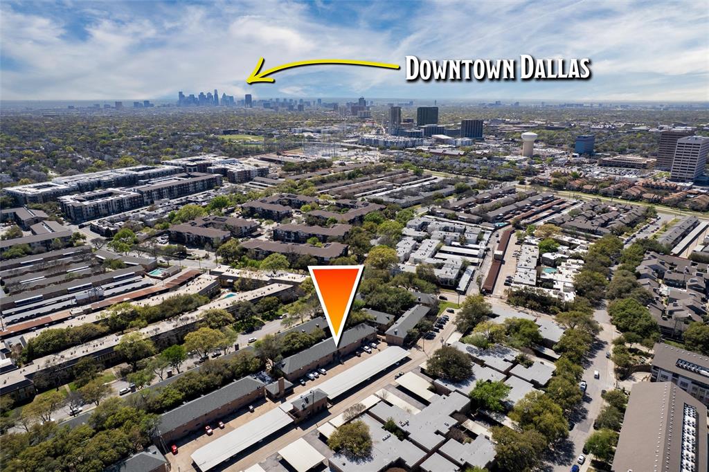 LA FONTAINE CONDOMINIUM - Residential