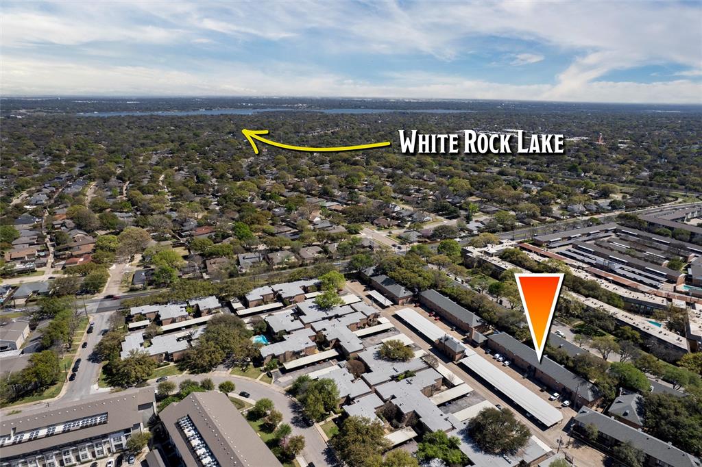 LA FONTAINE CONDOMINIUM - Residential