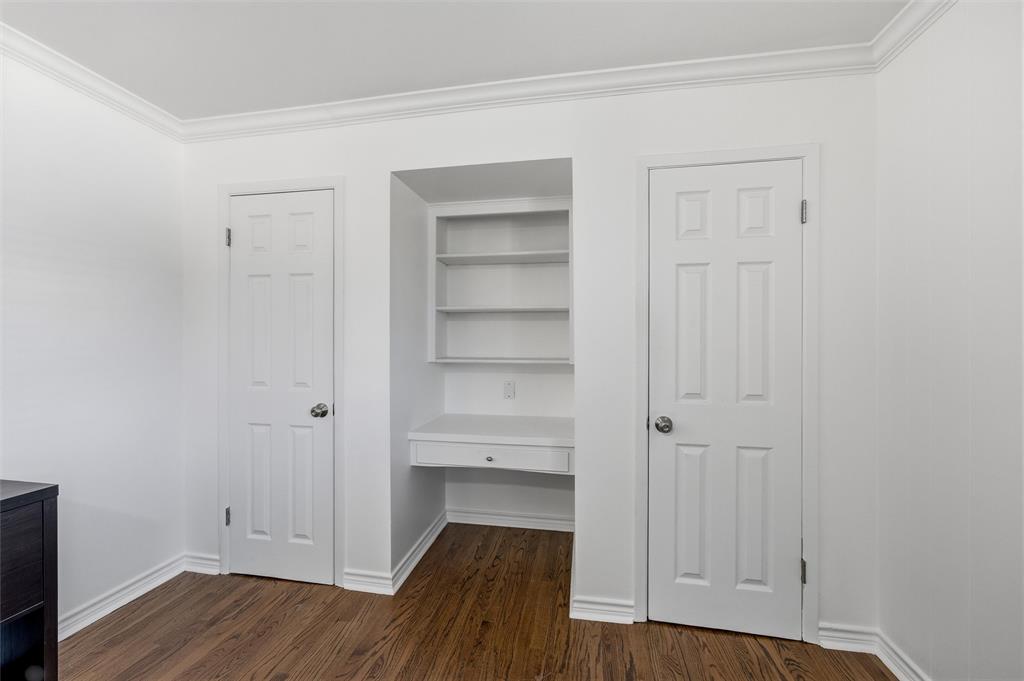 LA FONTAINE CONDOMINIUM - Residential