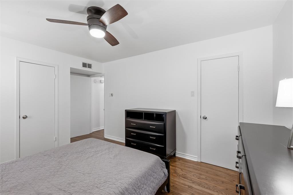 LA FONTAINE CONDOMINIUM - Residential