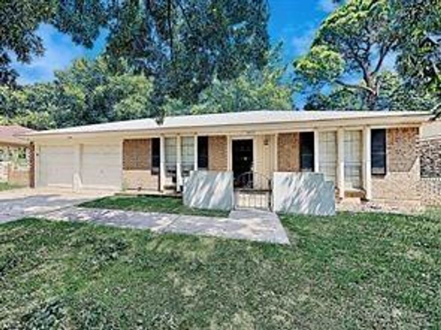 Charming 3 bedroom and 2 bathroom home updated with fresh ceramic tile & vinyl type flooring and neutral paint throughout. The inviting living room is spacious and great for entertaining. The modern kitchen offers spacious kitchen, and upgraded cabinetry. Home has 2 attached car garage. The beautiful patio offers plenty of open space for enjoying gorgeous days outdoors. The private, fenced in backyard, is perfect for pets or for enjoying gorgeous days outdoors. This Home won’t last long. Apply today!