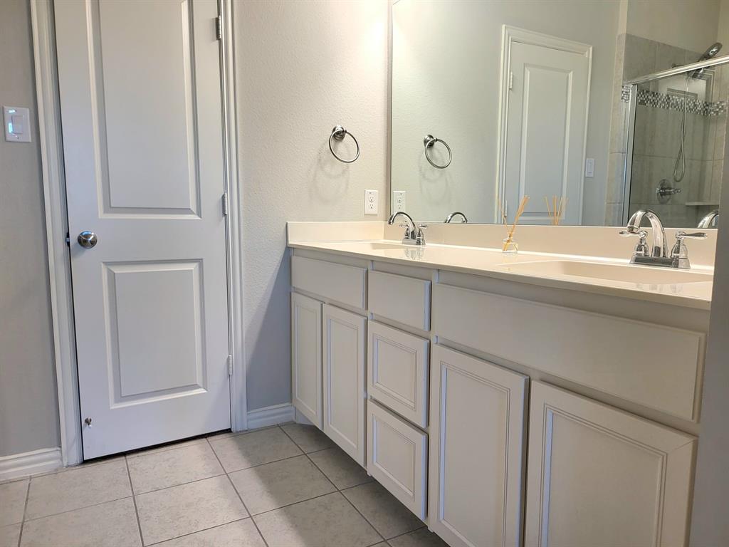 Lake Ridge Town Homes - Residential Lease