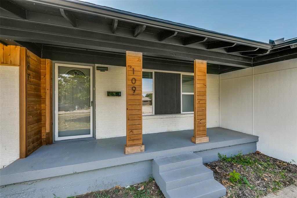 109 Joe White Street