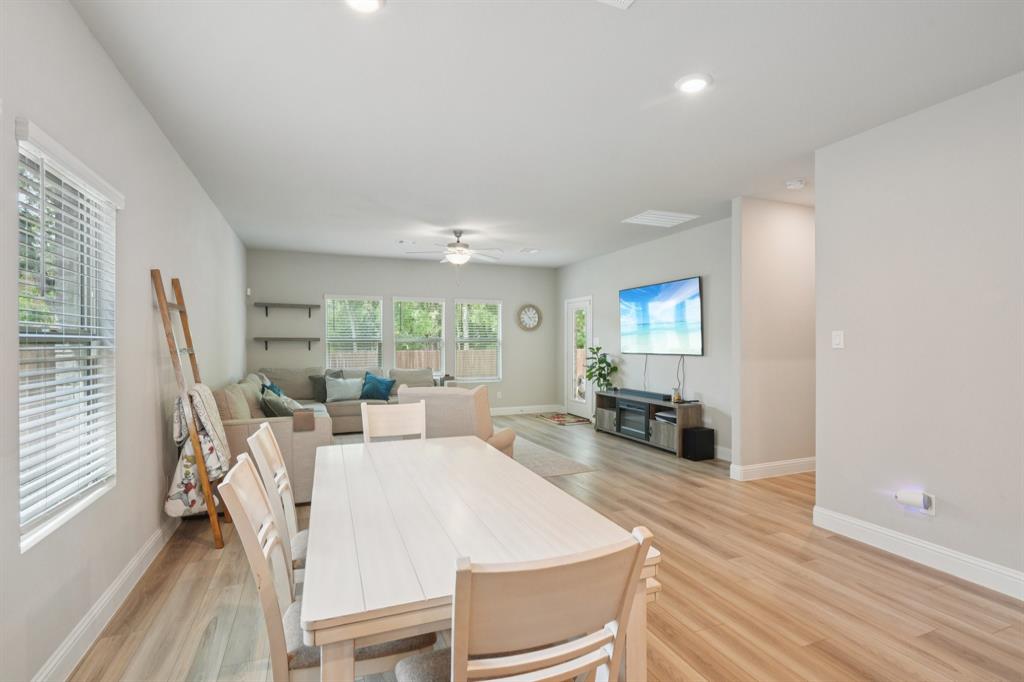 1401 Birchwood Lane