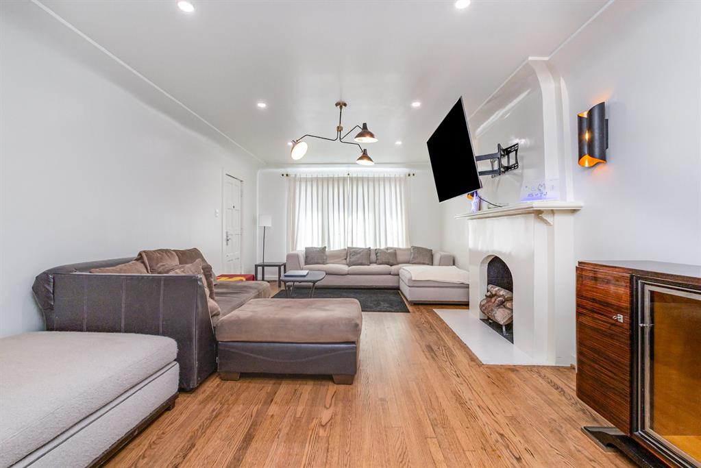 4148 Normandy Avenue