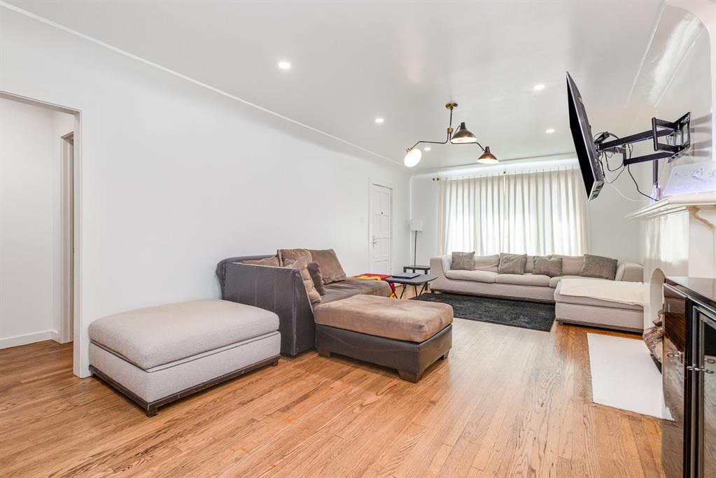 4148 Normandy Avenue