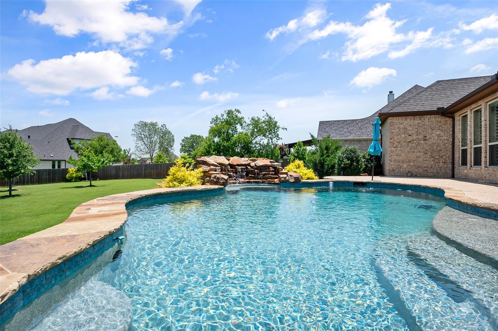 704 Prairie Timber Road