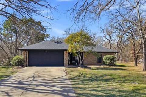 2004 W Spanish Trail Drive Granbury TX 76048