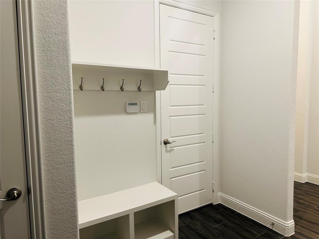 South Pointe - Residential Lease