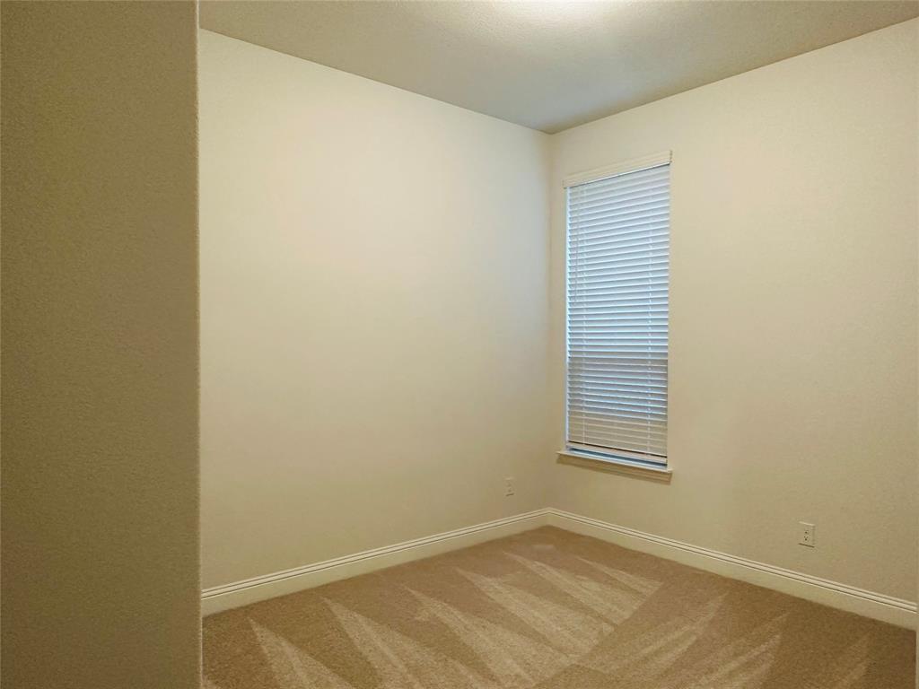 South Pointe - Residential Lease