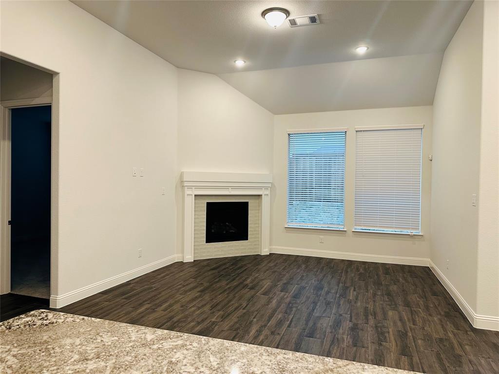 South Pointe - Residential Lease