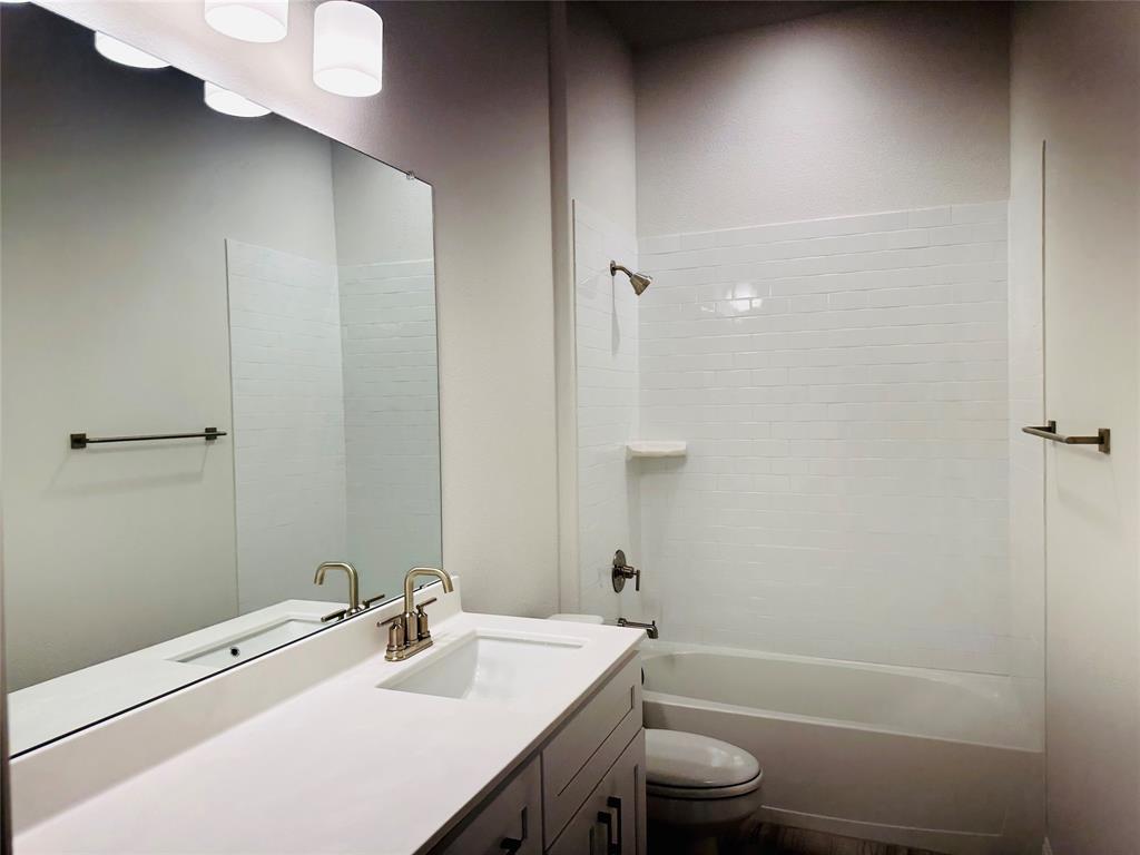 South Pointe - Residential Lease