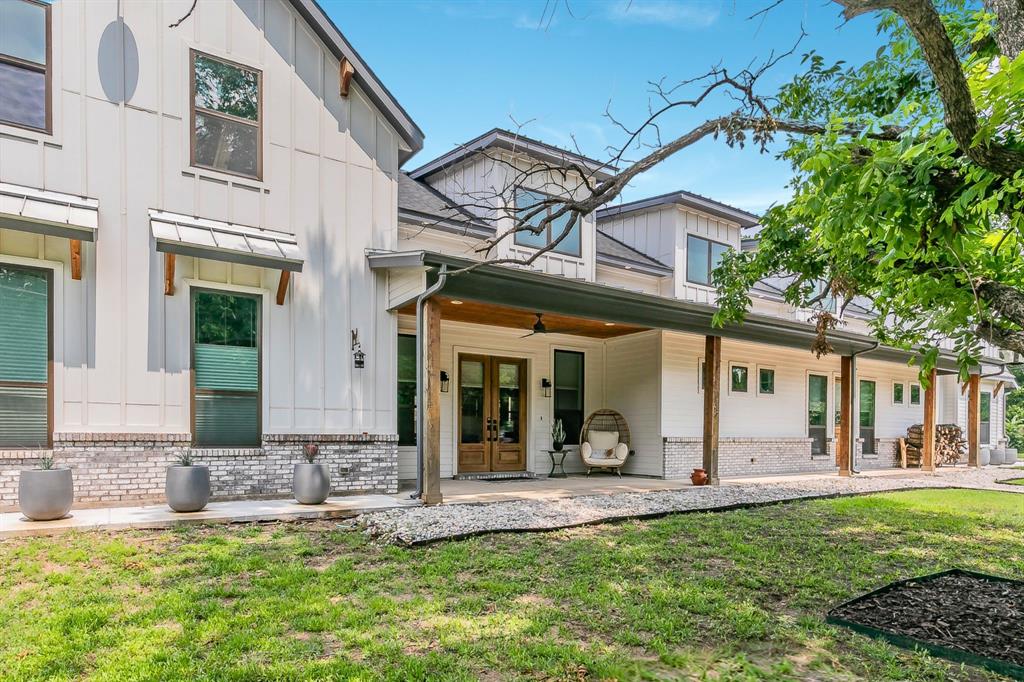 101 S Walnut Street