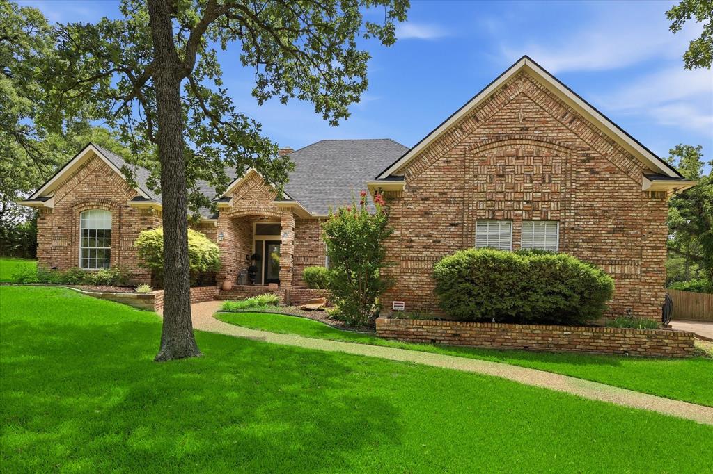 370 Canyon Oaks Drive