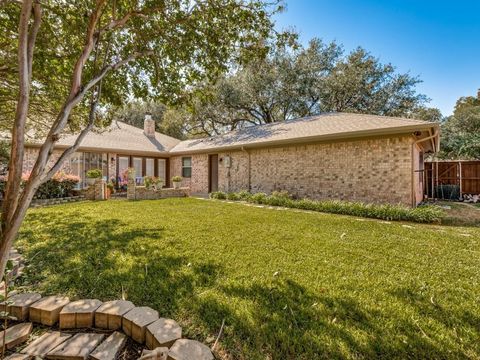 Tiny photo for 100 Hillview Court, Hurst, TX 76054 (MLS # 21101639)