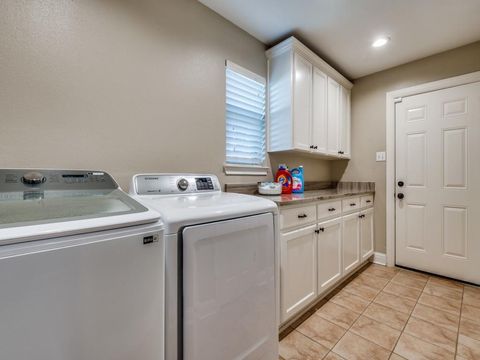 Tiny photo for 100 Hillview Court, Hurst, TX 76054 (MLS # 21101639)
