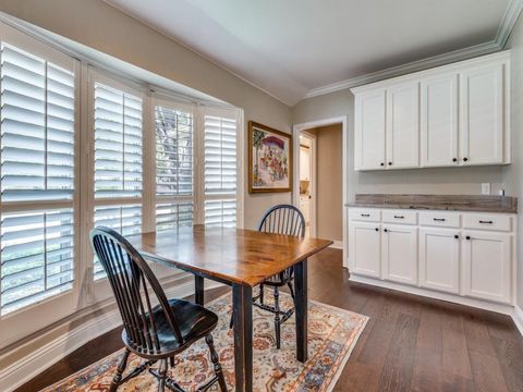 Tiny photo for 100 Hillview Court, Hurst, TX 76054 (MLS # 21101639)