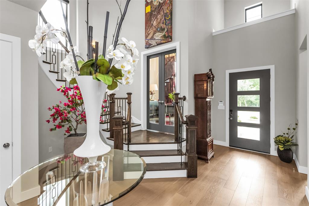 8138 Edgefield Court