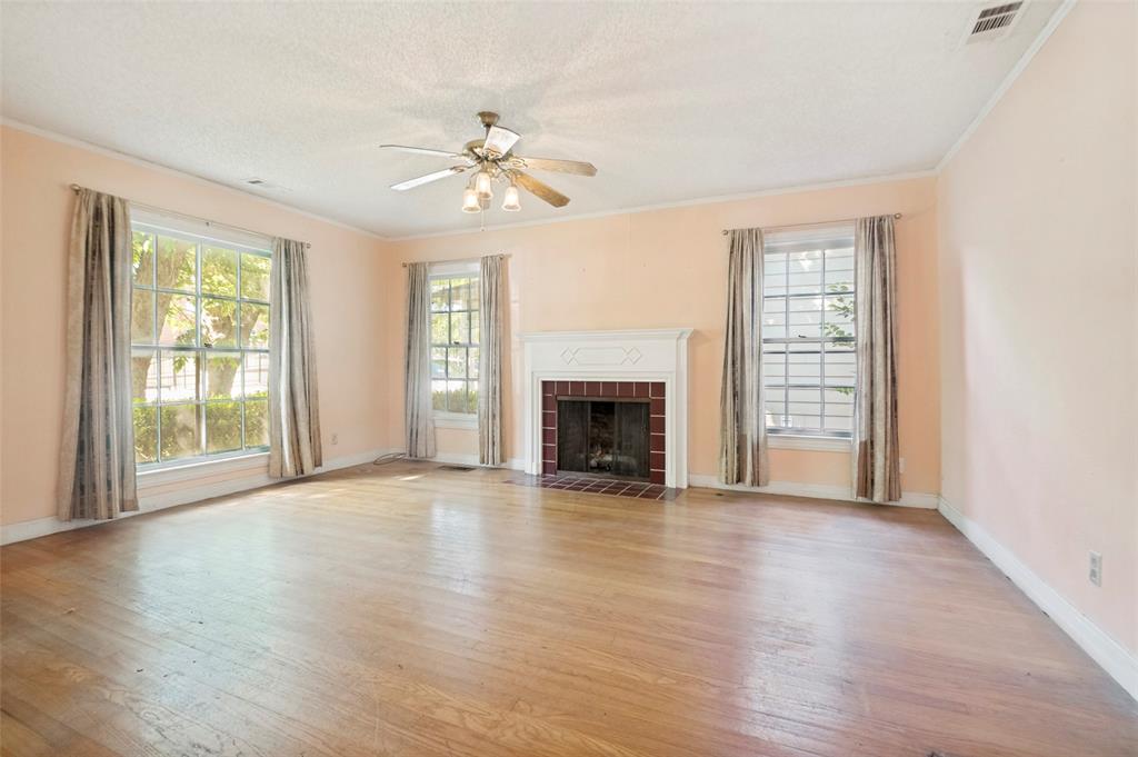 6322 Covington Lane