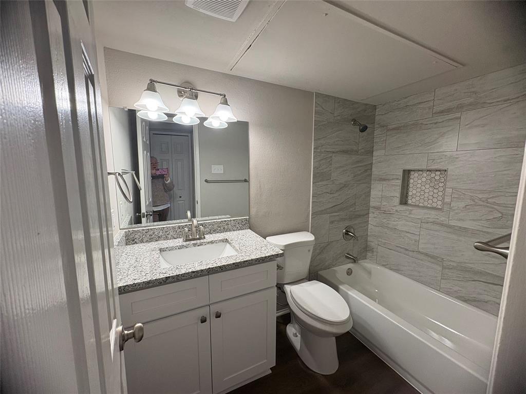 Cedar Hill East 02 - Residential