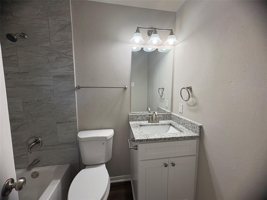 Cedar Hill East 02 - Residential