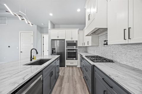 Tiny photo for 5707 Florance Road, Northlake, TX 76247 (MLS # 21054160)