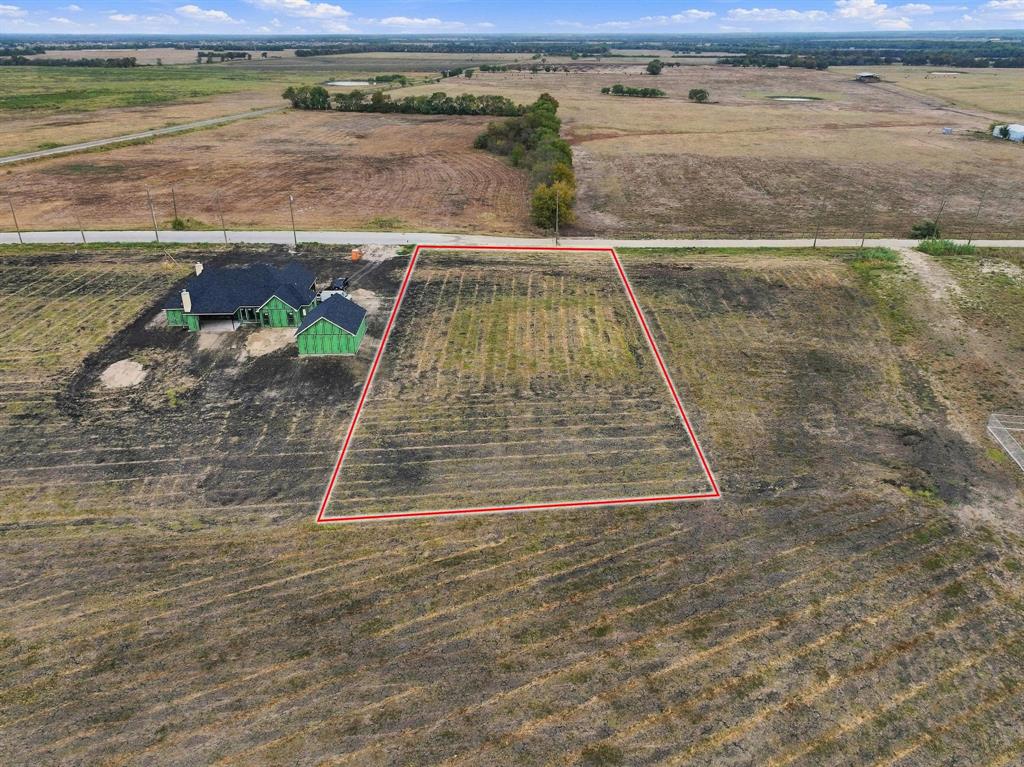 1903 County Road 2162