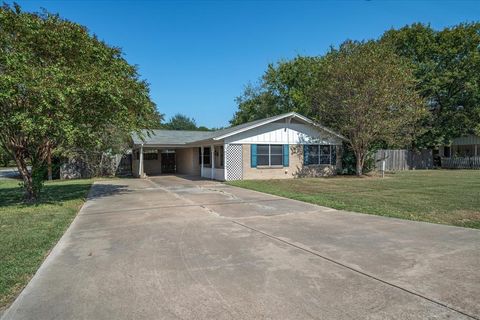 A home in Edgewood