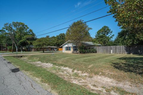 A home in Edgewood