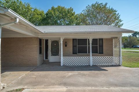 A home in Edgewood