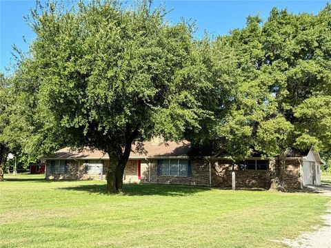 Photo of 4170 S Fm 51, Decatur, TX 76234 (MLS # 21205963)