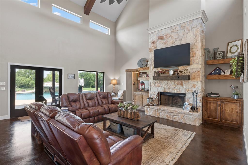 295 Wilbanks Drive