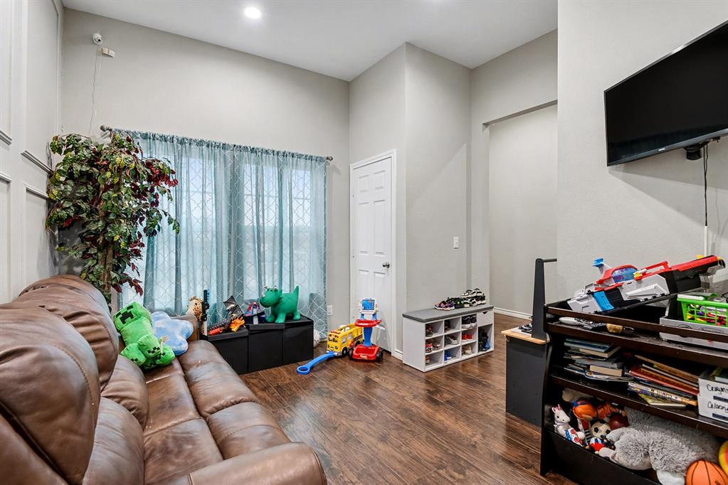 Rolling Meadows - Residential