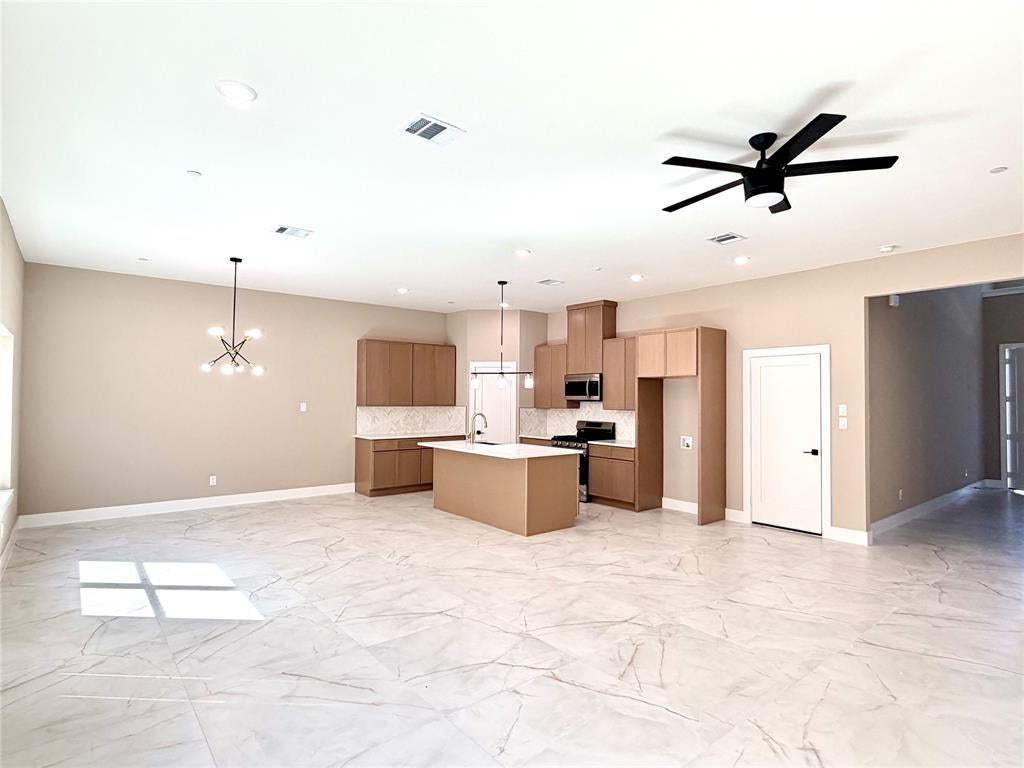2390 Usman Drive