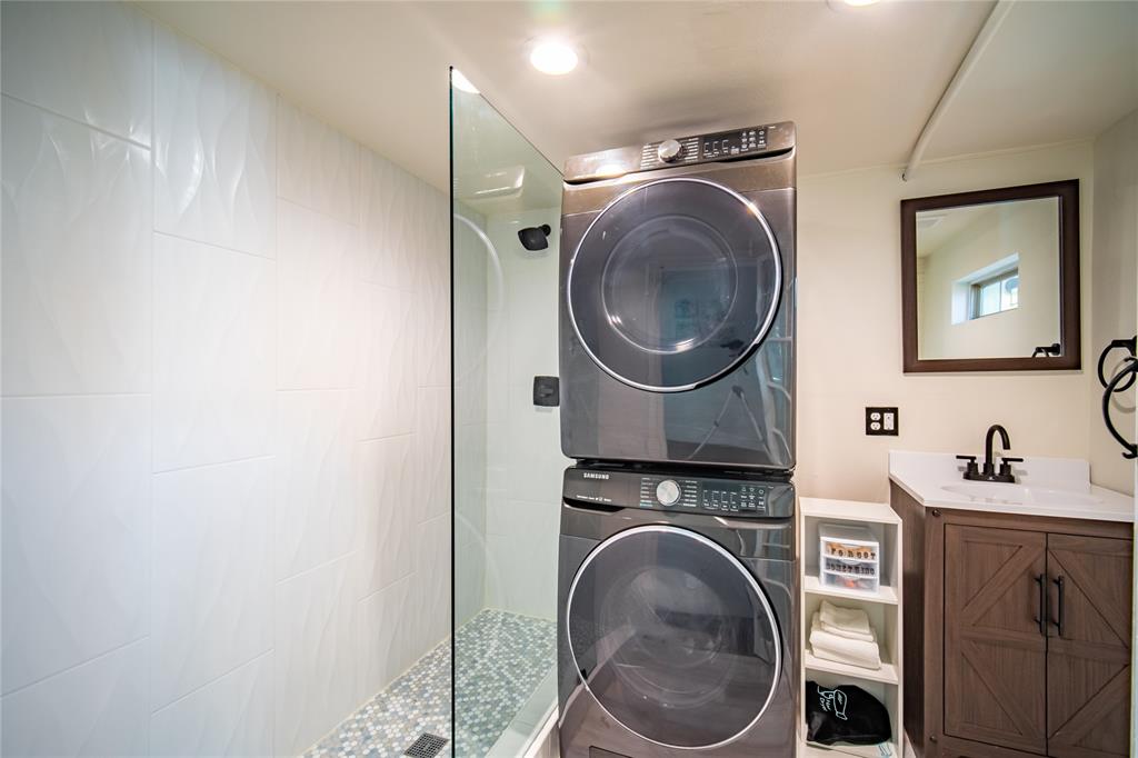 South Hemphill Heights Add - Residential Lease