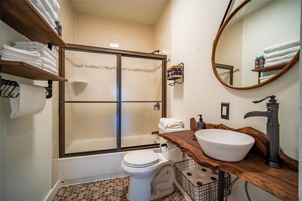 South Hemphill Heights Add - Residential Lease