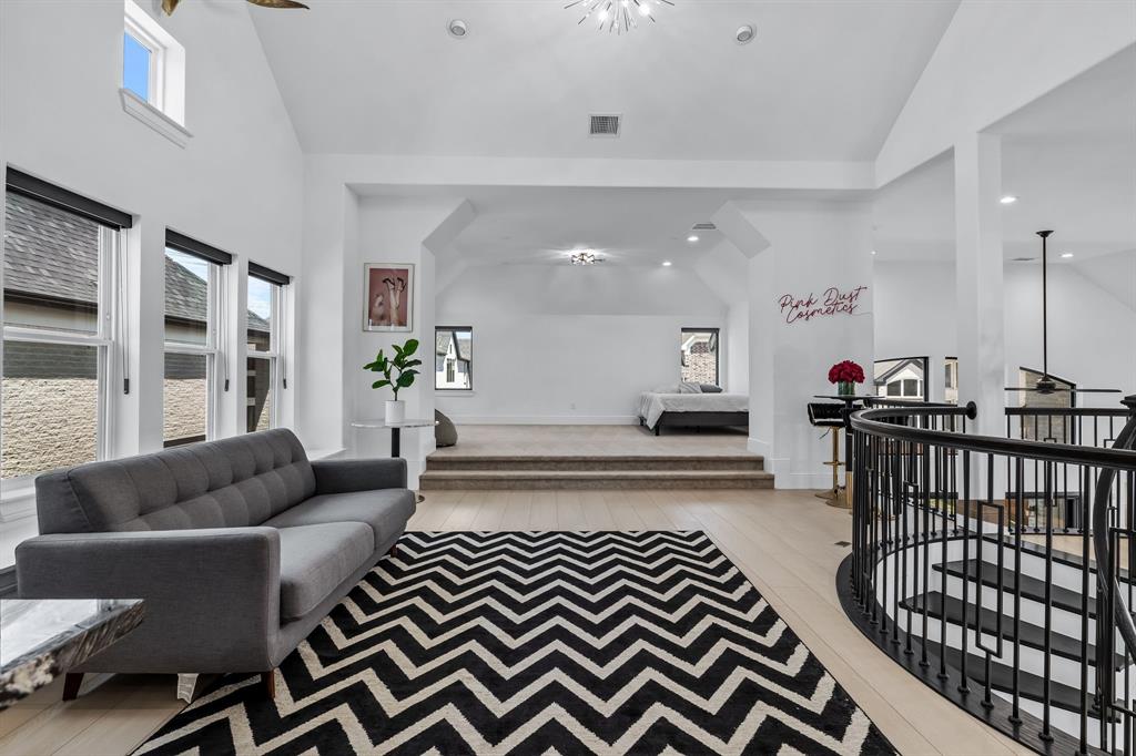 Hills of Kingswood Ph 4 - Residential Lease