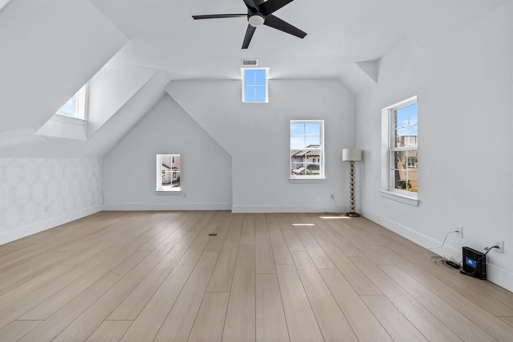 Hills of Kingswood Ph 4 - Residential Lease