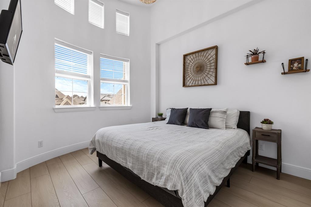 Hills of Kingswood Ph 4 - Residential Lease