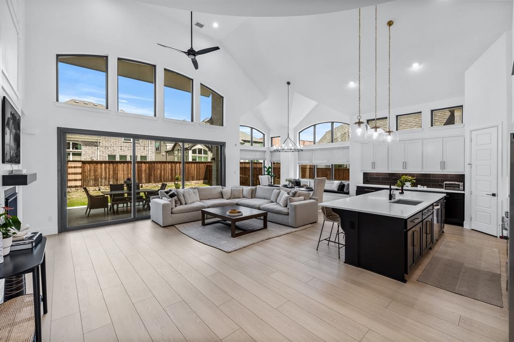 Hills of Kingswood Ph 4 - Residential Lease